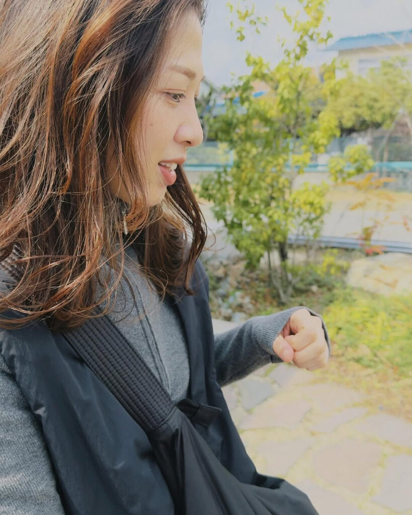 普段ストレートヘアだけどのスタイル画像