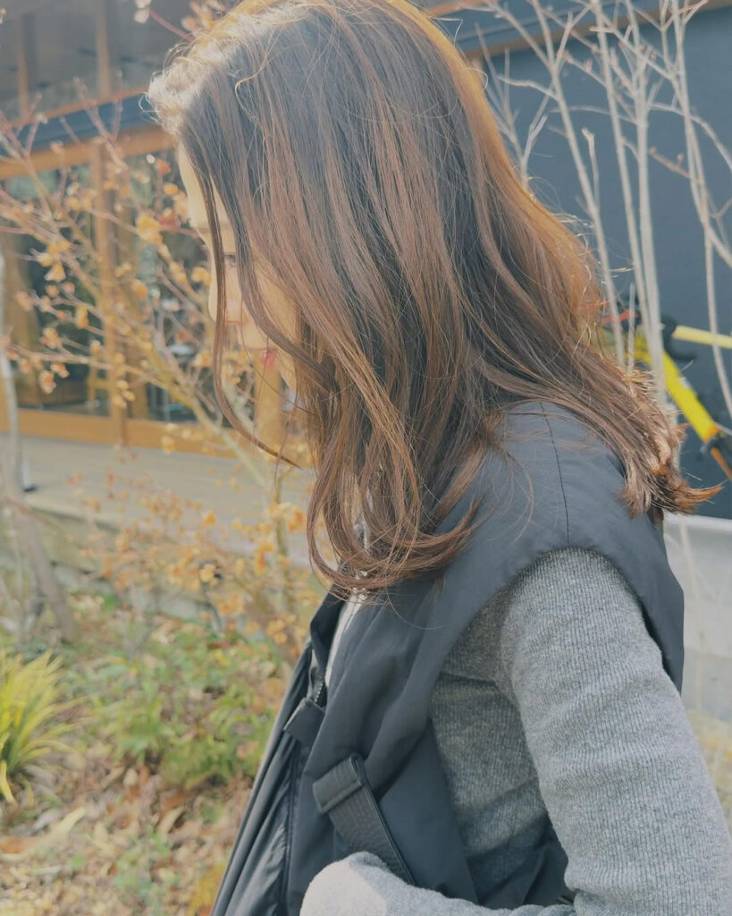 普段ストレートヘアだけどのスタイル画像